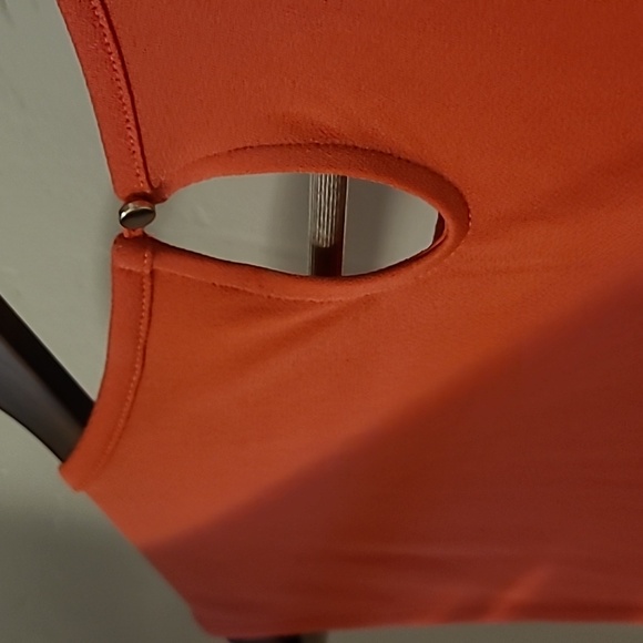 Ann Taylor coral and salmon sleeveless keyhole blouses - Picture 7 of 7